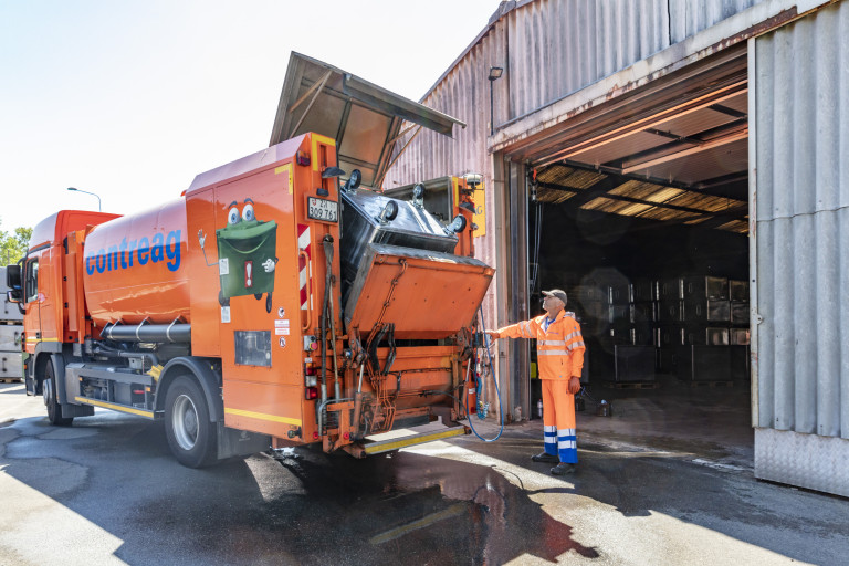 Container-Reinigung im geschlossenen System