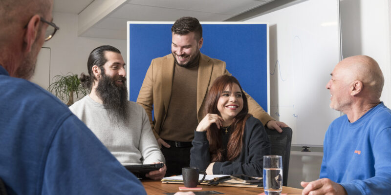 Ein Meeting der Contreag Mitarbeiter