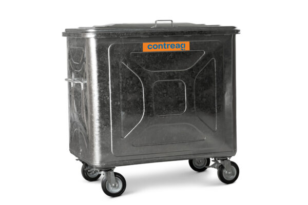 Ein 800 Liter Stahlcontainer