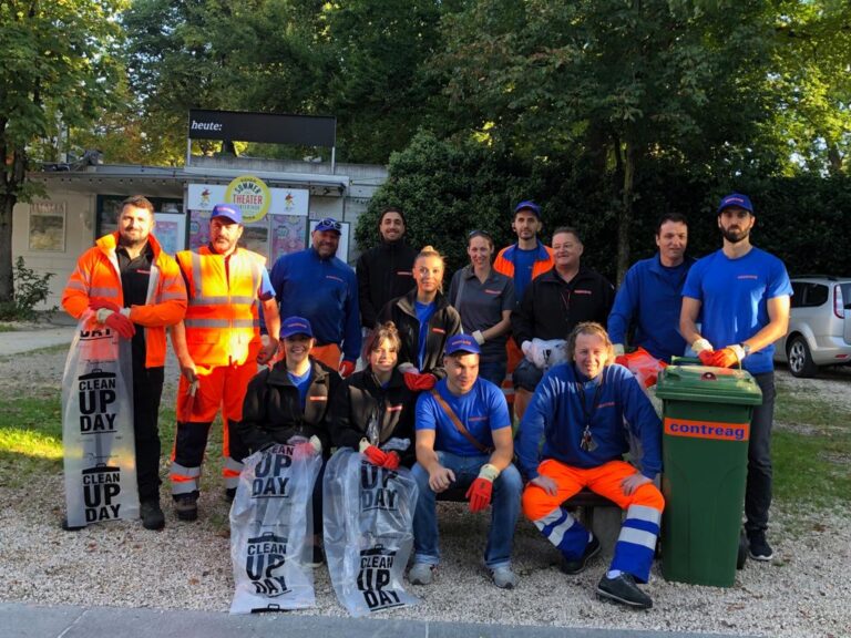 Contreag Mitarbeiter beim Clean Up Day 2019