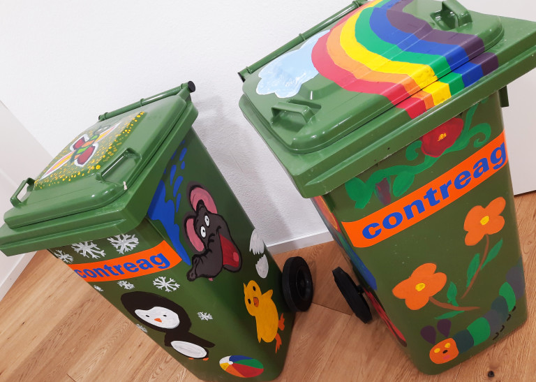 Containerspende von selbst bemalten Containern der Contreag